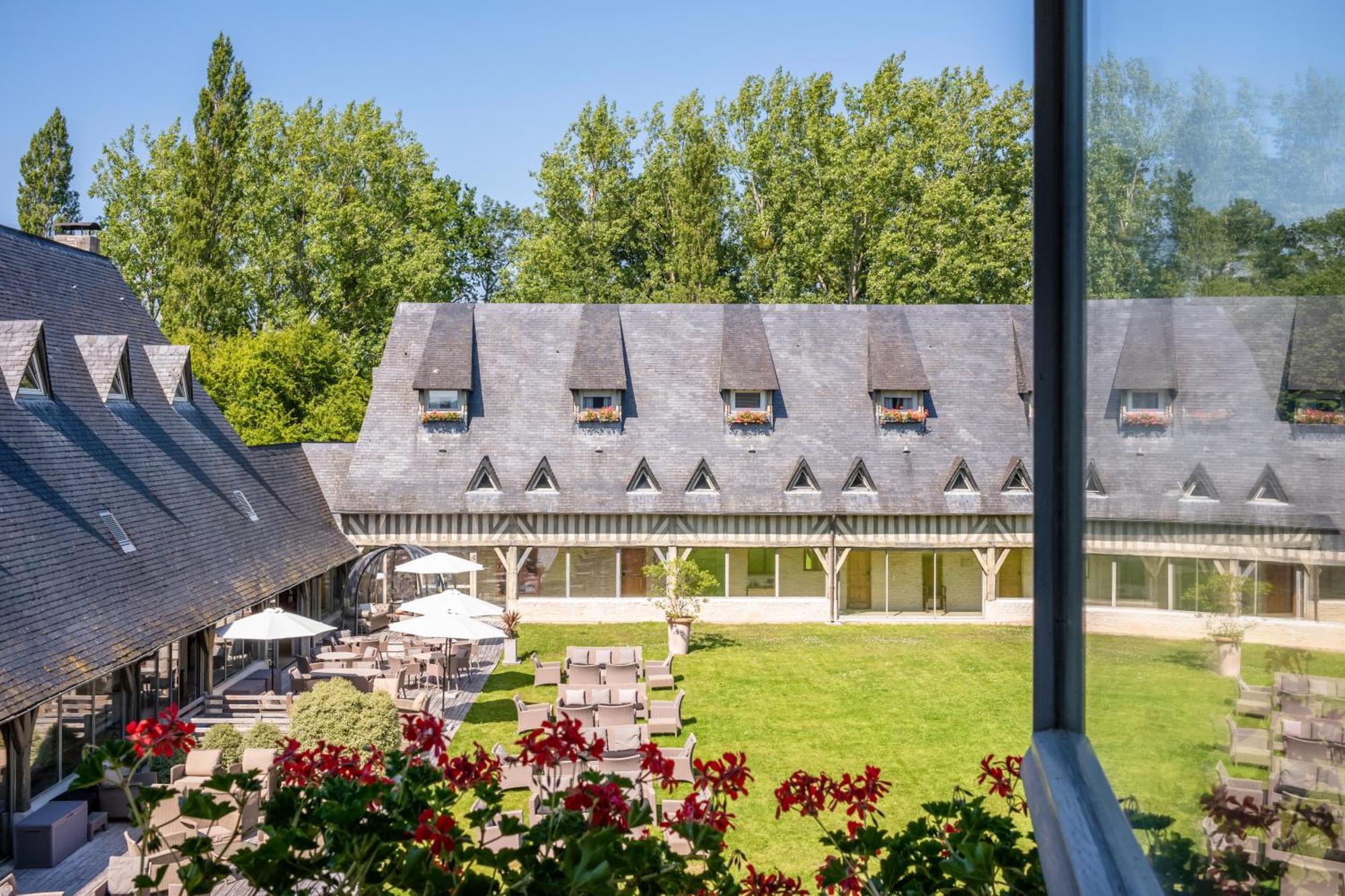 Les Manoirs De Tourgeville Deauville Exterior photo